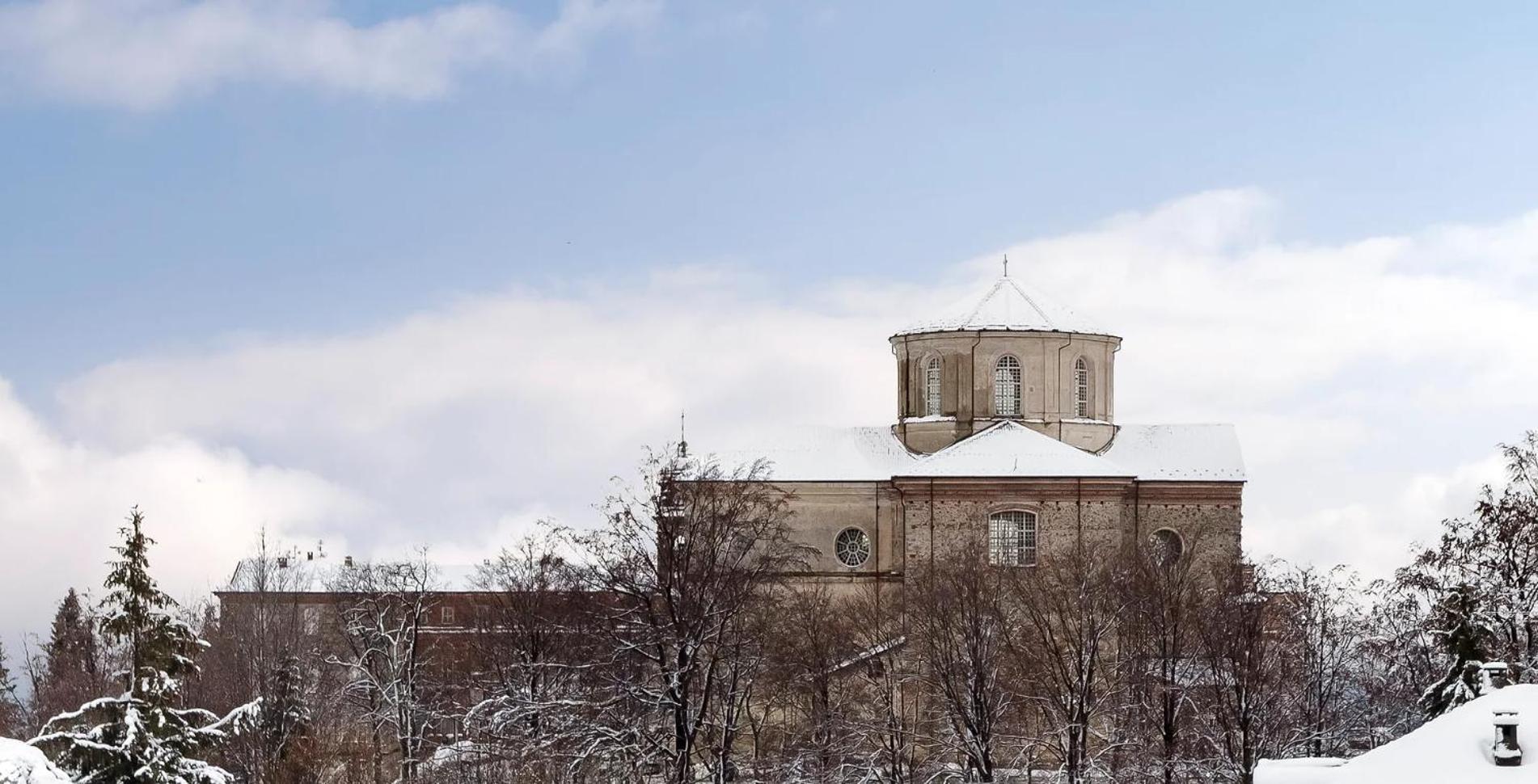 Santuario Di Apartahotel